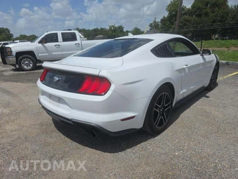 2020 Ford Mustang EcoBoost Coupe - miniatura 3