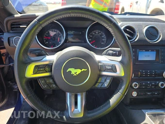 2020 Ford Mustang EcoBoost Coupe - miniatura 10