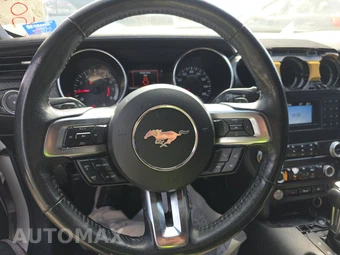 2020 Ford Mustang EcoBoost Coupe - miniatura 10