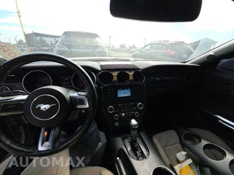 2020 Ford Mustang EcoBoost Coupe - miniatura 11