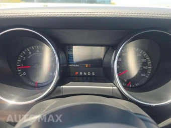 2020 Ford Mustang EcoBoost Coupe - miniatura 9