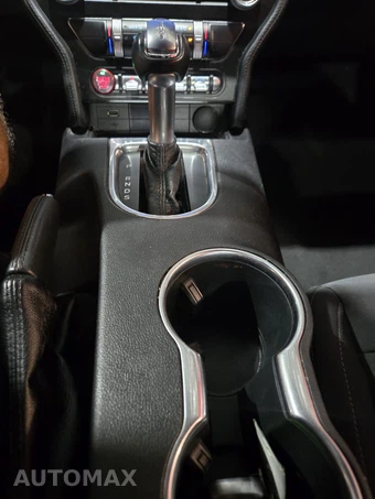 2020 Ford Mustang EcoBoost Coupe - miniatura 17