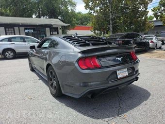 2020 Ford Mustang EcoBoost Coupe - miniatura 2
