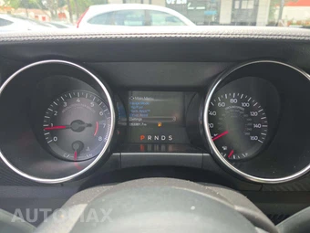 2020 Ford Mustang EcoBoost Coupe - miniatura 9