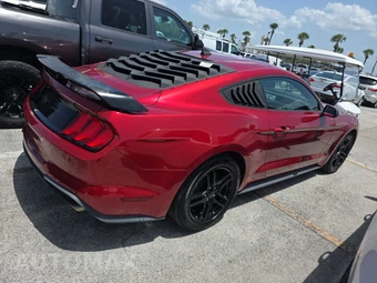 2020 Ford Mustang EcoBoost Coupe – miniatura 4