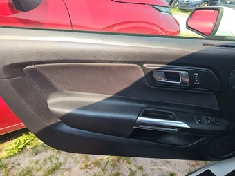 2020 Ford Mustang EcoBoost Coupe - miniatura 9