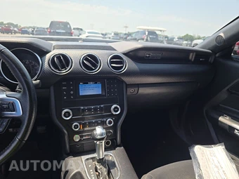 2020 Ford Mustang EcoBoost Coupe - miniatura 11