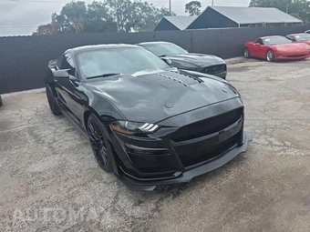 2020 Ford Mustang GT Coupe - miniatura 3