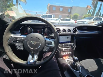 2020 Ford Mustang GT Coupe - miniatura 11