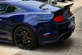 2020 Ford Mustang GT Premium Coupe - miniatura 10