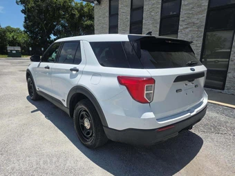 2020 Ford Police Interceptor Utility – miniatura 2