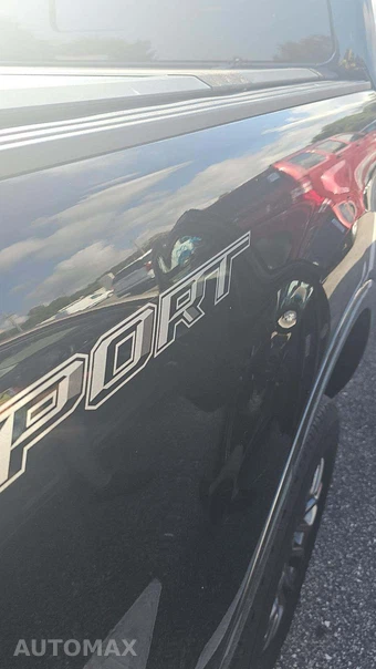 2020 Ford Ranger Lariat Crew Cab Medium Bed - miniatura 21