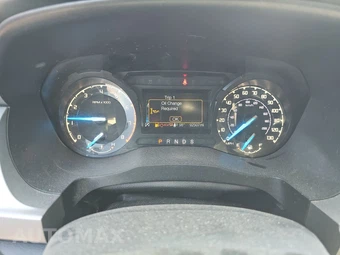 2020 Ford Ranger XLT Crew Cab Medium Bed - miniatura 12