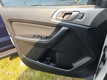 2020 Ford Ranger XLT Crew Cab Medium Bed - miniatura 9