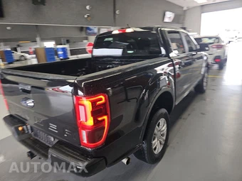 2020 Ford Ranger XLT Crew Cab Medium Bed – miniatura 4