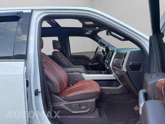2020 Ford Super Duty F-250 King Ranch Crew Cab Medium Bed - miniatura 17