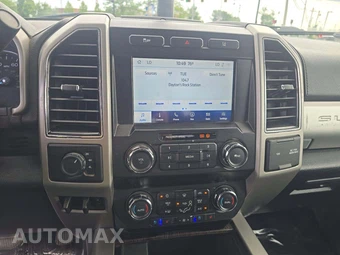 2020 Ford Super Duty F-250 Lariat Crew Cab Medium Bed - miniatura 10