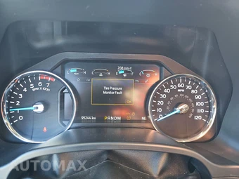 2020 Ford Super Duty F-250 Lariat Crew Cab Medium Bed - miniatura 12