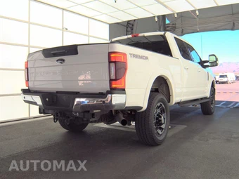 2020 Ford Super Duty F-250 Lariat Crew Cab Medium Bed - miniatura 4