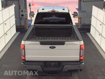 2020 Ford Super Duty F-250 Lariat Crew Cab Medium Bed - miniatura 5