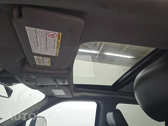 2020 Ford Super Duty F-250 Lariat Crew Cab Medium Bed - miniatura 21