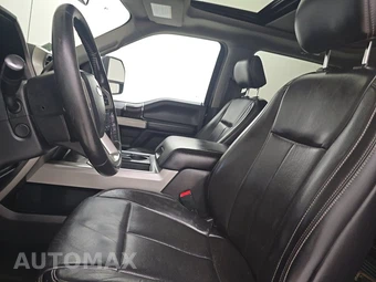 2020 Ford Super Duty F-250 Lariat Crew Cab Medium Bed - miniatura 7