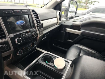 2020 Ford Super Duty F-250 Lariat Crew Cab Medium Bed - miniatura 11