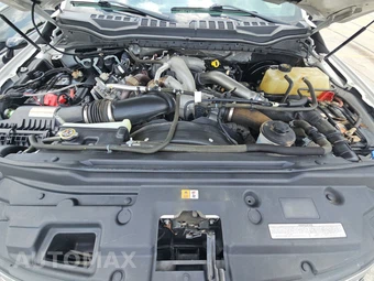 2020 Ford Super Duty F-250 Lariat Crew Cab Medium Bed - miniatura 15