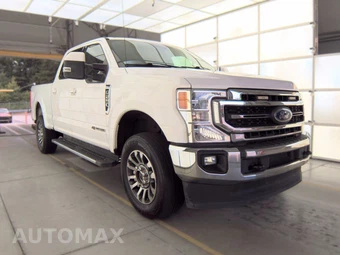 2020 Ford Super Duty F-250 Lariat Crew Cab Medium Bed - miniatura 3