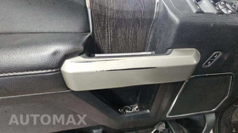 2020 Ford Super Duty F-250 Lariat Crew Cab Medium Bed - miniatura 31