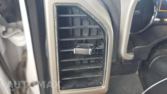 2020 Ford Super Duty F-250 Lariat Crew Cab Medium Bed - miniatura 42