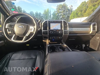 2020 Ford Super Duty F-250 Lariat Crew Cab Medium Bed - miniatura 11