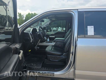 2020 Ford Super Duty F-250 Lariat Crew Cab Medium Bed - miniatura 7