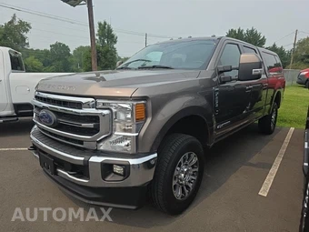 2020 Ford Super Duty F-250 Lariat Crew Cab Medium Bed