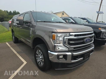 2020 Ford Super Duty F-250 Lariat Crew Cab Medium Bed - miniatura 3