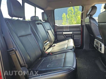 2020 Ford Super Duty F-250 Lariat Crew Cab Medium Bed - miniatura 13