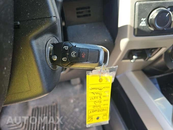 2020 Ford Super Duty F-250 Lariat Crew Cab Medium Bed - miniatura 5