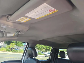 2020 Ford Super Duty F-250 Lariat Crew Cab Medium Bed - miniatura 11