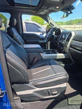 2020 Ford Super Duty F-250 Lariat Crew Cab Medium Bed - miniatura 18