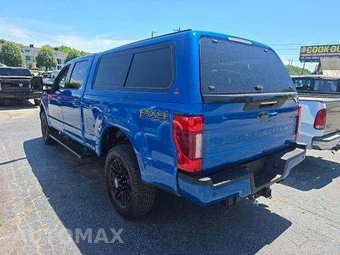2020 Ford Super Duty F-250 Lariat Crew Cab Medium Bed - miniatura 2