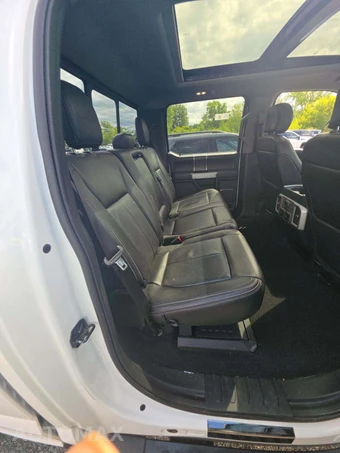 2020 Ford Super Duty F-250 Lariat Crew Cab Medium Bed - miniatura 16