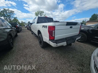 2020 Ford Super Duty F-250 Lariat Crew Cab Medium Bed - miniatura 2