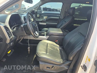 2020 Ford Super Duty F-250 Lariat Crew Cab Medium Bed - miniatura 7