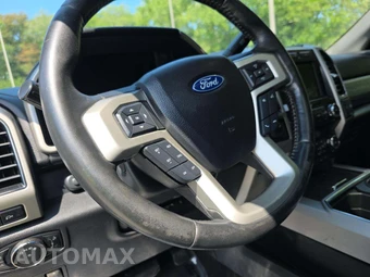 2020 Ford Super Duty F-250 Lariat Crew Cab Medium Bed - miniatura 30
