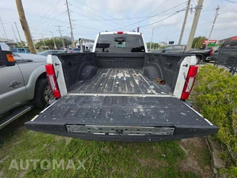 2020 Ford Super Duty F-250 Lariat Crew Cab Medium Bed - miniatura 14