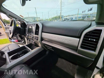 2020 Ford Super Duty F-250 Lariat Crew Cab Medium Bed - miniatura 19