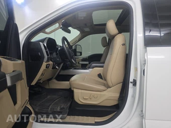 2020 Ford Super Duty F-250 Lariat Crew Cab Medium Bed - miniatura 7