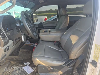 2020 Ford Super Duty F-250 XL Crew Cab Long Bed - miniatura 7