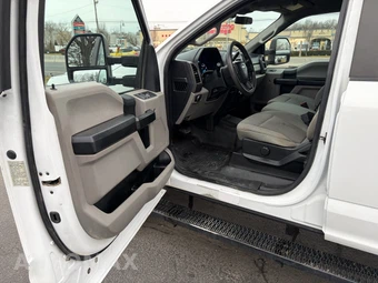 2020 Ford Super Duty F-250 XL Crew Cab Medium Bed - miniatura 14