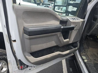 2020 Ford Super Duty F-250 XL Extended Cab Long Bed w/Rear Doors - miniatura 9